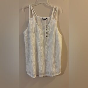 BloomChic Ivory Textured Sleeveless Blouse
